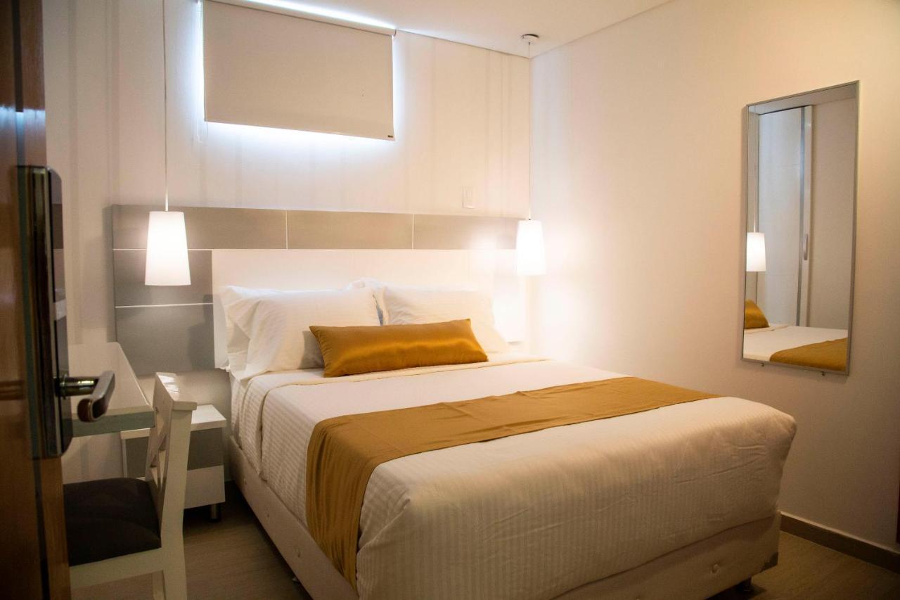 Hotel Silver غوارني المظهر الخارجي الصورة